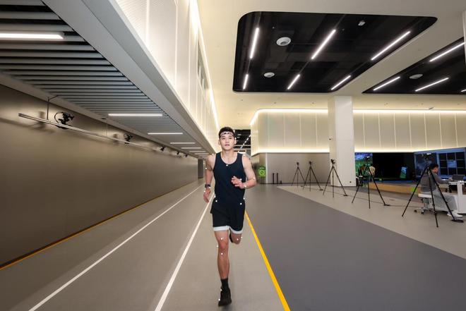 前沿科技与健康管理深度融合OPPO 全球最大运动健康实验室揭幕(图7)