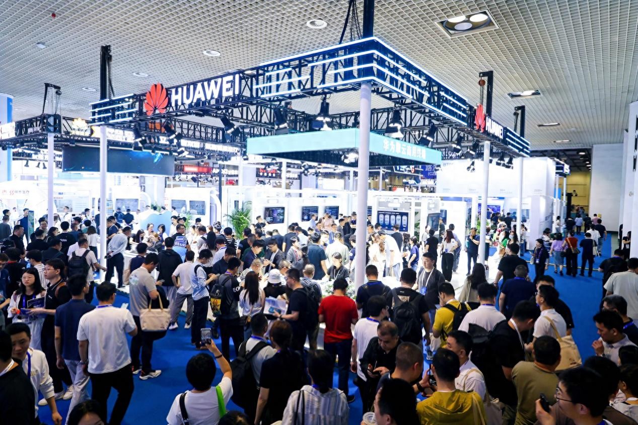 打造个性化健康管理华为擎云赋能健康管理智慧升级(图1)
